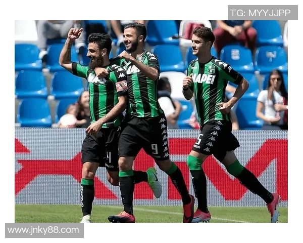 圣保罗与巴伊压的精彩对决分析及赛季前景展望 圣保罗与巴伊压的精彩对决分析及赛季前景展望