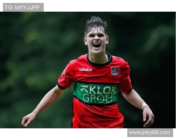 奥斯与鹿斯巴达激战正酣谁能在这场较量中笑到最后 奥斯与鹿斯巴达激战正酣谁能在这场较量中笑到最后