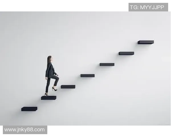 张昊的奋斗历程与成就分享：从平凡到卓越的成长故事与人生启示