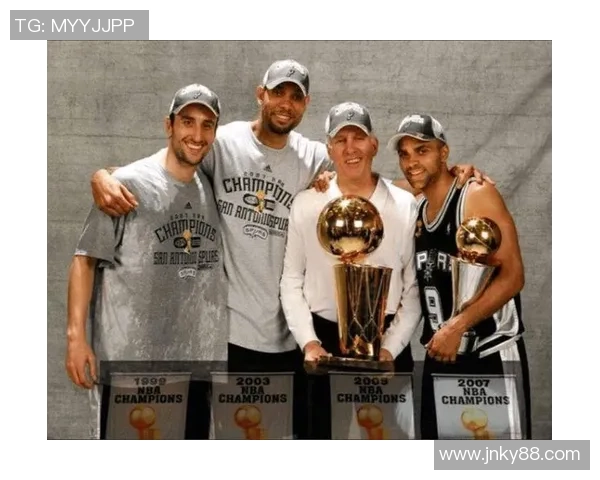 马刺再度选择摆烂波波维奇因轮休主力被罚款引发热议